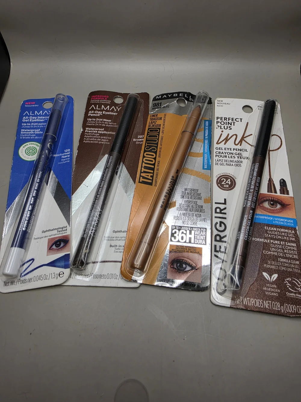 Almay(2), Maybelline(1),Covergirl (1) Eyeliner Lot